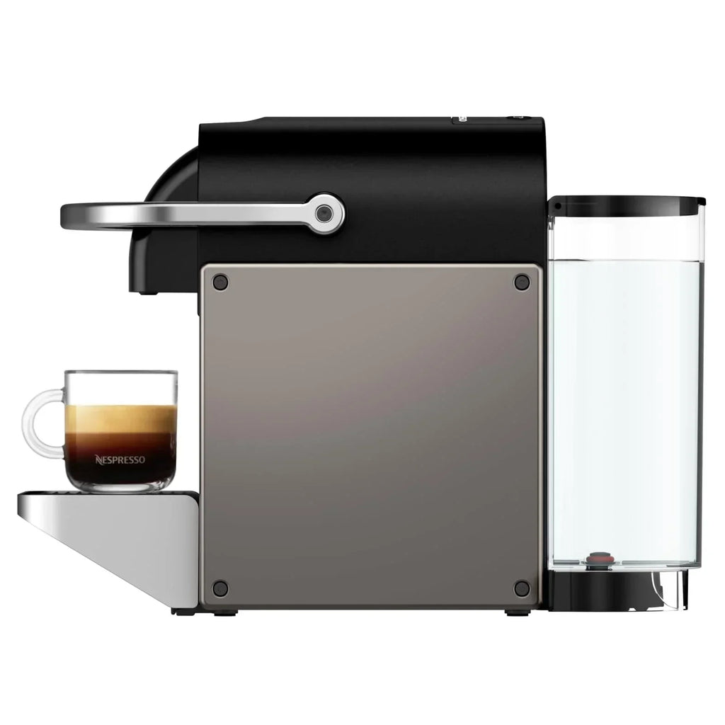 2025 Ekspres do kawy na kapsułki Krups Nespresso Pixie Redesign | Espresso i Lungo | Styl industrialny | Niskie zużycie energii | Automatyczne wyłączanie | Regulowana tacka | Kapsułki nadające się do recyklingu | Model XN306T