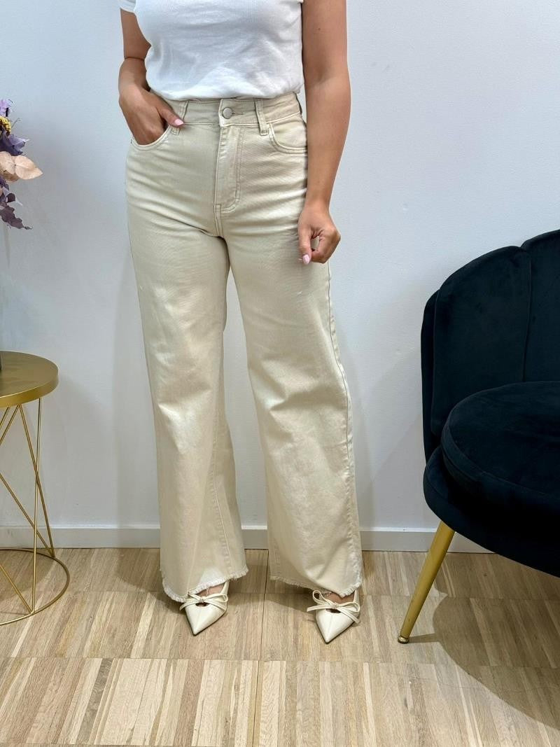 Pantalón denim cream