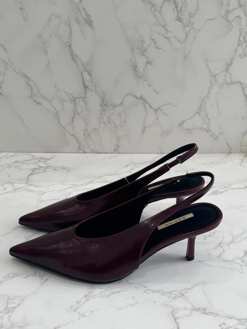 Zapato destalonado burdeos